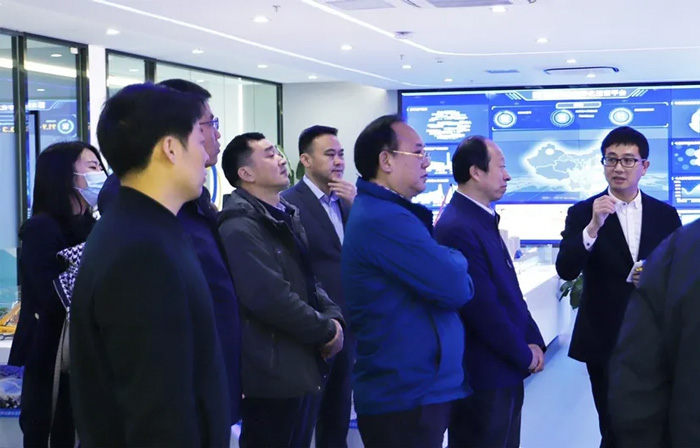 江苏省发改委副主任林康调研米兰网页版-米兰MiLan(中国)
发展情况-3.jpg